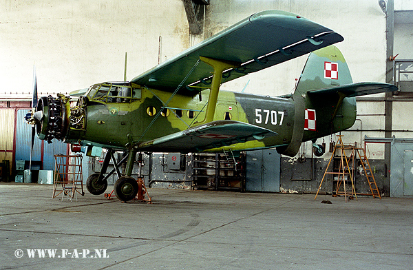 An-2  5707  7-Plm  Powidz   