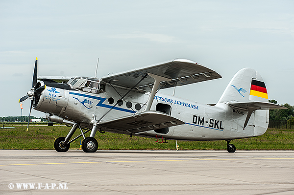 Antonov An-2    DM-SKL    Leeuwarden  06-2016