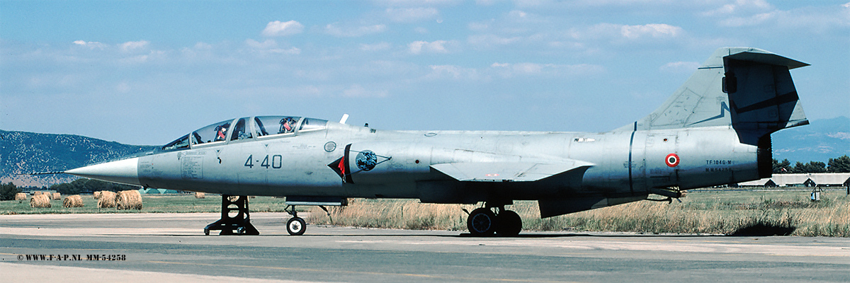 Lockheed TF-104G-M Starfighter   4-40  mm-54258  Grosseto 22-07-2002 20 Gruppo- 4-Stormo  Grosseto 08-07-2002