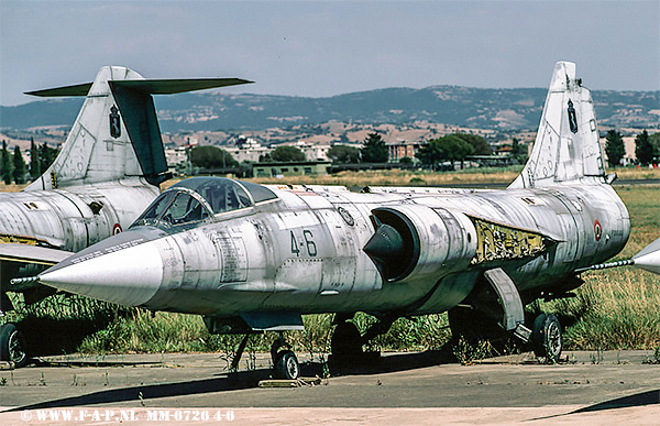 Lockheed (Aeritalia) F-104S ASA Starfighter  MM6726  4-6 c/n- 783-1026 4.Stormo 