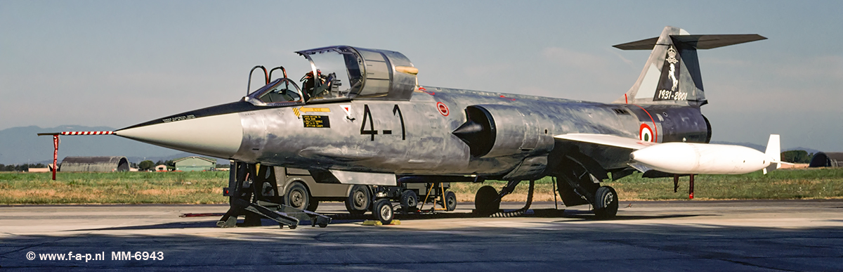 Aeritalia F-104S ASA   Starfighter  MM-6943 c/n-683-6943 4-Stormo  9-ruppo no-1   Bare Metal   Pratica di Mare 30-05-2004
