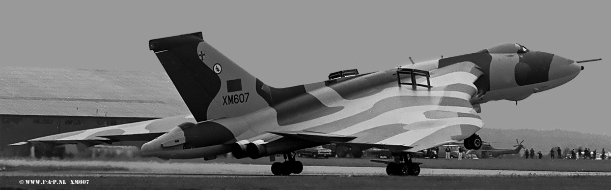 Vulcan B-2  XM-607   at   Greenham Common