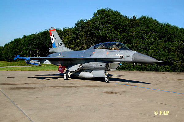 F-16-Am    J-063  322-Sqd   Frisian Flag   Leeeuwarden 05-10-2005