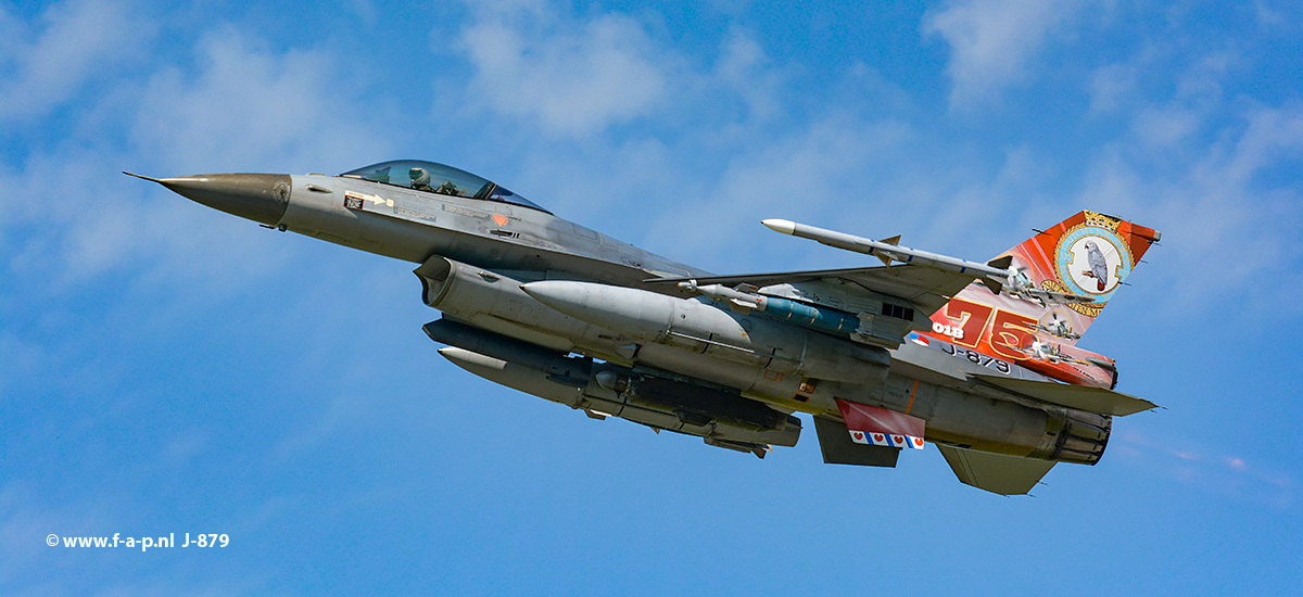 F-16AM  J-879 from 322 sqn special tail scheme celebrating the 75th anniversary of the squadron in April of 2018. at Leeuwarden 12-07-2018