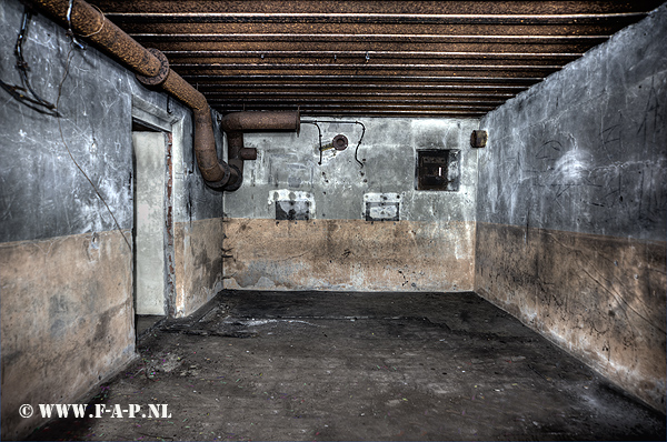 M-151 Bunker  For accommodating personnel there are at this location five bunkers of the type M151 built. This bunker officially offered shelter to 25 soldiers , 2 NCOs and one officer. Special is that two M151 bunkers are built against each other  Den Helder