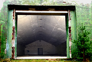 Depot for Air Defence Missile  Type "Newa" or Nuclear  Artillery Ammunition  A  little  south of the Airbase   01-03-2008