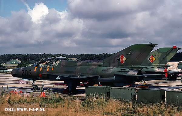 MiG 21UM  203   c/n 01695163   TAFS -87   Preschen