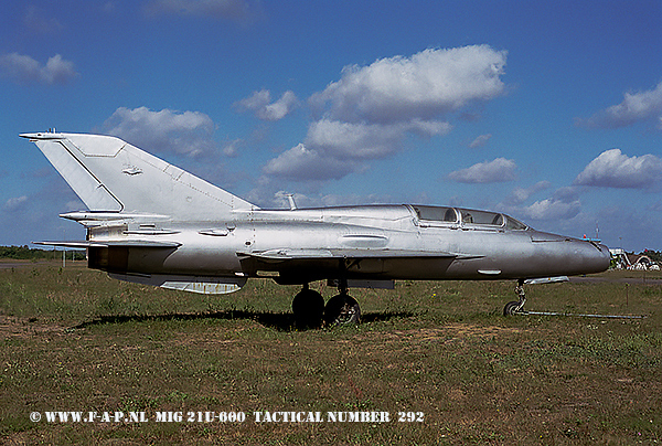 Mikoyan-Gurevich MiG-21U-600   tactical number 292 (cn 664719)  Mirow