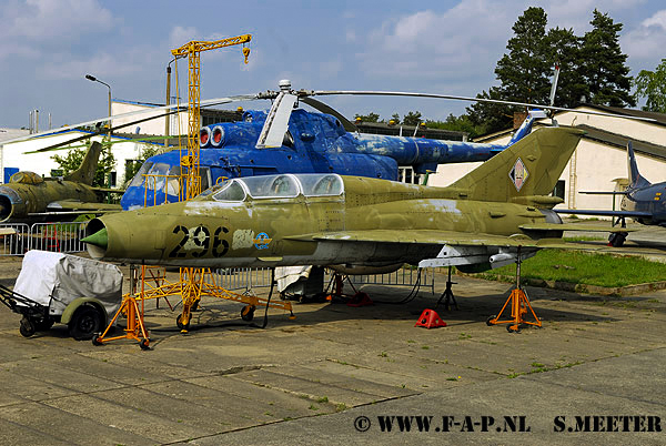 MiG 21 U 296   FAG-15  Rothenburg   06-07-2007