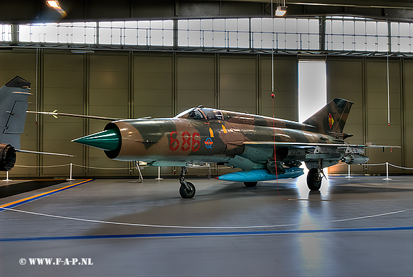 MIG 21 MF     686    (966301)   Berlin Gatow 