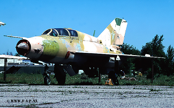 MiG 21 UM  100   Kant   22-07-2003