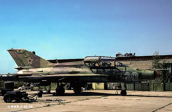 MiG21UM     30   c/n-43046     Zhukovsky  22- Aug-1995