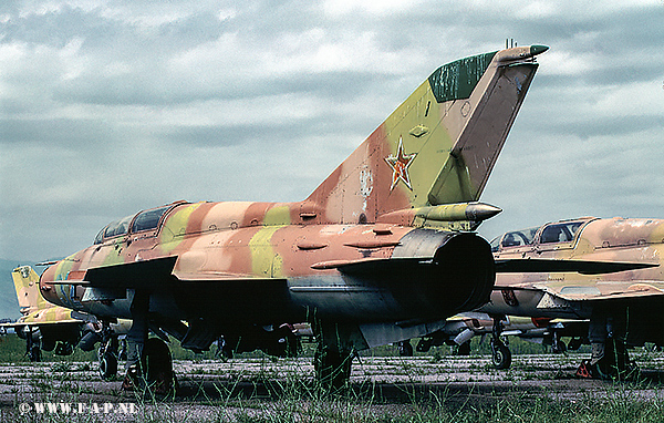  MiG 21 UM  32_08839123     Kant  22-07-2003