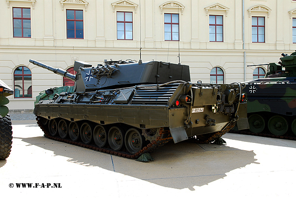 Leopard-1    Y-902849  Dresden