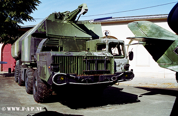 Maz-543-m 3-P51M       2002