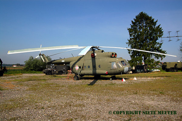 Mil Mi 8-T   698   (Ex D-HOXB  0623) NVA  from Diepensee   Hatten 15-05-2005