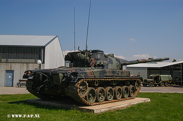 Panzer 68/75  the 77801  Hatten 15-05-2005