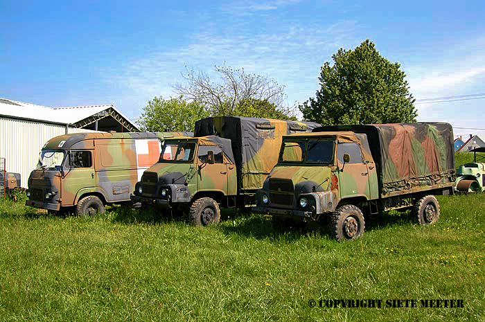 Pair of  Simca  Unic Marmon  Bocquet trucks and   Reanault  TRM ambulance  Hatten 15-05-2005