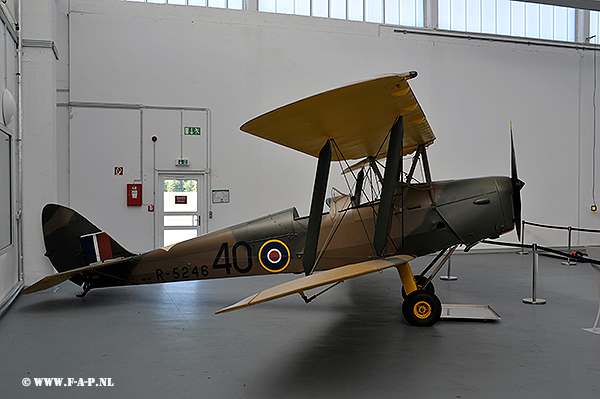 de Havilland D.H.82 Tiger Moth   R-5246   40    Heringsdorf    15-06-2014