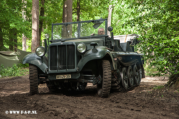 Saurer-D-7-SD-Kfz-10  Overloon  14-05-2016