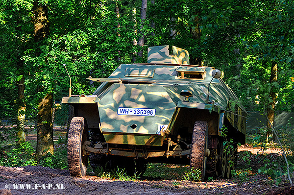 Sd.Kfz-251   WH-336396  Overloon Militracks 2017  20-05-2017