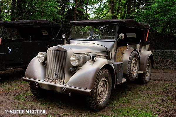 Sonder-Kfz.15  Mittlerer Gelndegngiger Einheits-Pkw Horch Overloon 18-05-2013