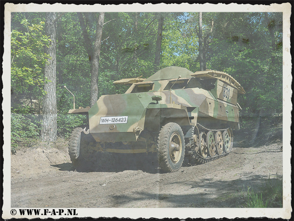 Sd.Kfz.251 Half -Track 831  Overloon 22-05-2014