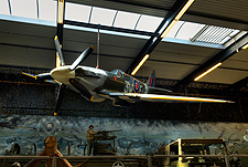 Spitfire  3W-F  NH-649 