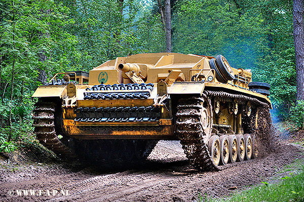 Sturmgeschuetz-III-Ausf-D  90678    Militracks-2017  20-05-2017