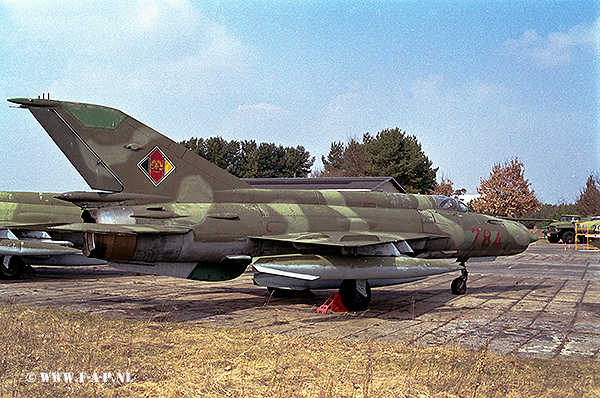 MiG 21-MF  784   Ex NVA    Rothenburg  25-03-2003