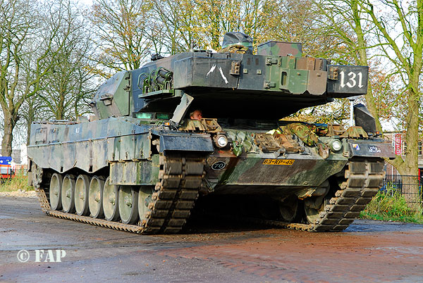 Leopard-2 A-6   83-KP-45   Steenwijk   06-11-2009