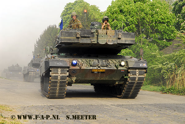 Leopard-2 A-6     83-kp-72   Steenwijk   25-04-2007