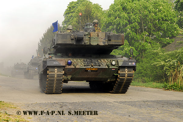 Leopard-2 A-6    83-kp-80   Steenwijk   25-04-2007