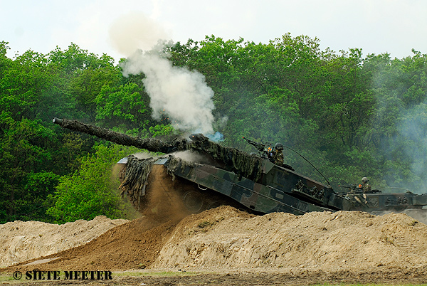 Leopard 2 A-6     Havelte 28-05-2010