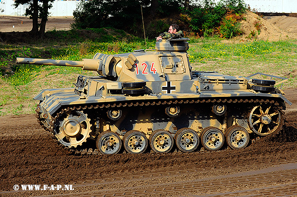 Panzer-III   Pz.Kpfw Flamethrower  the 124  and Stug-3    Soesterberg 28-08-2016 28-08-2016