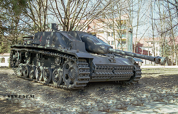 Stug- stg-3.40 fgt      Banska Bystrica  26-03-2003