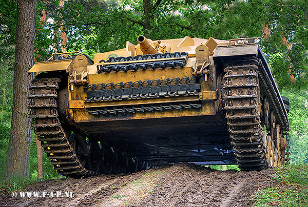 stug-3D    Overloon Militracks 2017