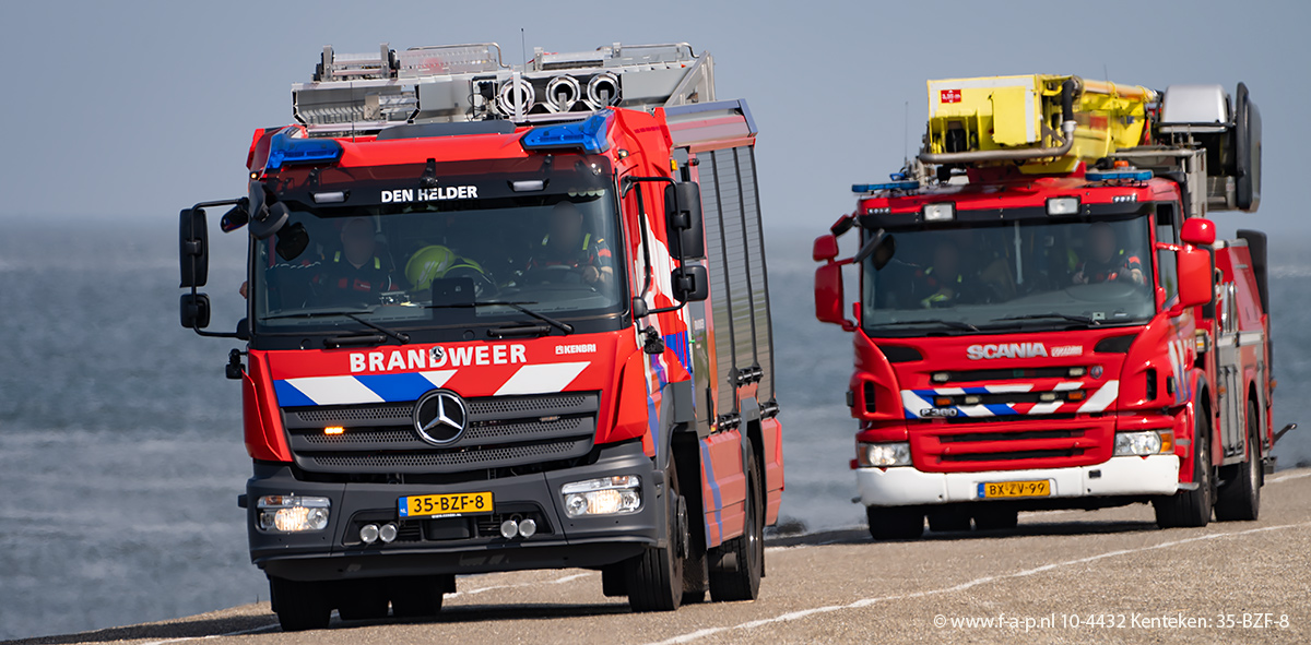 TS7 LD3000 HD250 T2000 Merk & Type: Mercedes Benz 1530F38 [Atego] Opbouw: Kenbri-Rosenbauer 10-4432 Kenteken: 35-BZF-8  Den Helder Marsdiep 14-04-2025