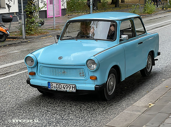 Trabant 601   Berin-DD-499H  Trabi-World  Berlin 20-10-2021