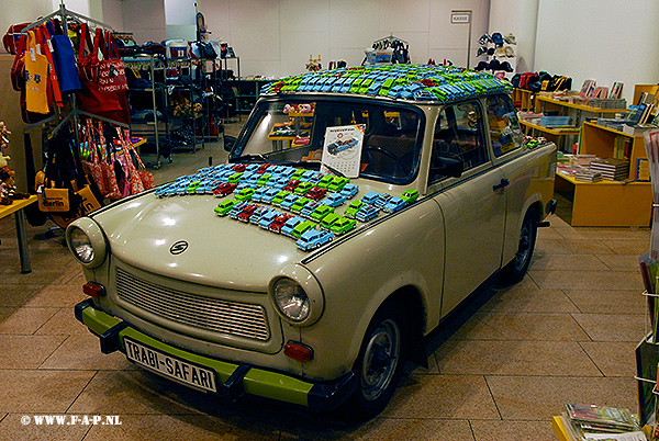 Trabant P-601   Safari  Berlin  2008-03-28 