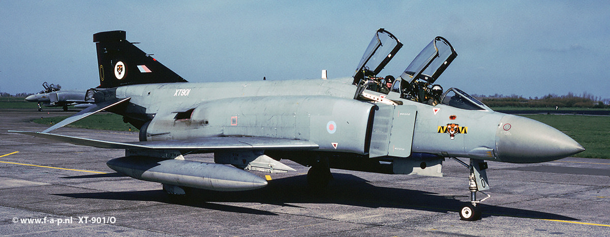 F-4K Phantom  XT-901  74-Sqd  Leeuwarden  Apr-1991