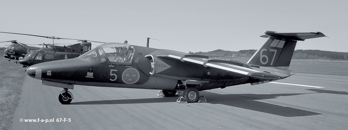 Saab SK-60   67  F-5  RSAF   at   S�ve Airport Sweden  14-05-1971  