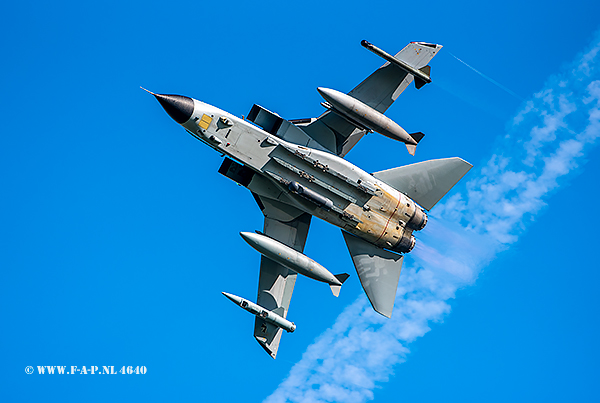 Panavia Tornado ECR  46+40  AG-51 at Leeuwarden