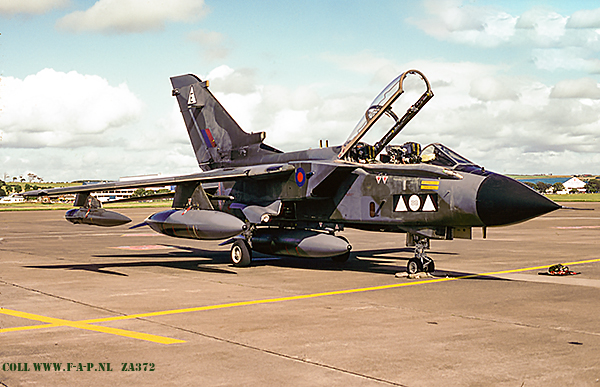 Panavia Tornado GR.1  ZA372  c/n-173/BS054/3086   2-Sqn    RAF Laarbruch