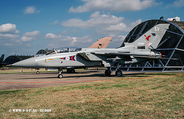 Panavia Tornado F.3   ZE-888   23-Sqd