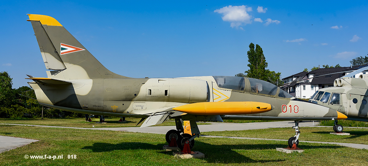 Aero L-39 Albatros   018  c/n-931018  ex  Hungarian AF  Budapest  Ferihegy   Aug-1990 Later to Kecel Museum