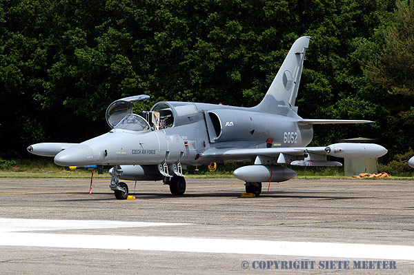 L-159 Alca   6052   Kleine Brogel 08-06-2005