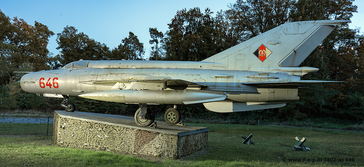 Mikoyan-Gurevich MiG-21MF        7802    As  646 of the NVA    c/n-967802      6th Fighter Bomber Air Regiment     Rcknitz / Red Star Company [ Off-Airport ] 18-102025