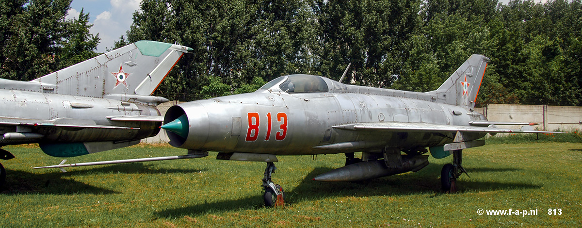 Mikoyan-Gurevich MiG-21F-13   813         c/n-74813      Szolnok Air Base (LHSN) , Hungary 09-06-2004