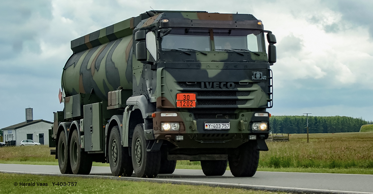 Iveco  8x8 FSA tankwagen op Iveco Trakker chassis    Y-403-757 Sleswieg AB 05-06-2024